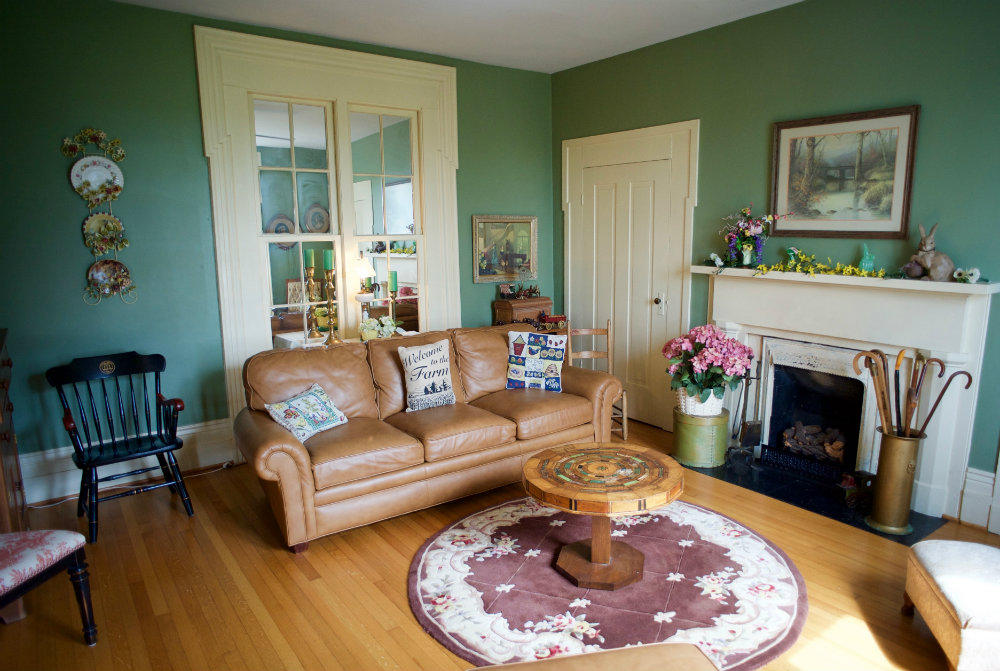 The_Farm_Living_Room_Danville_Kentucky_Rethink_Rural.jpg