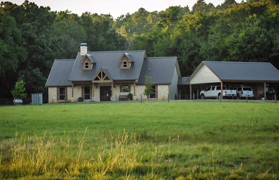 the ouzts family sometimes hunts from their porch