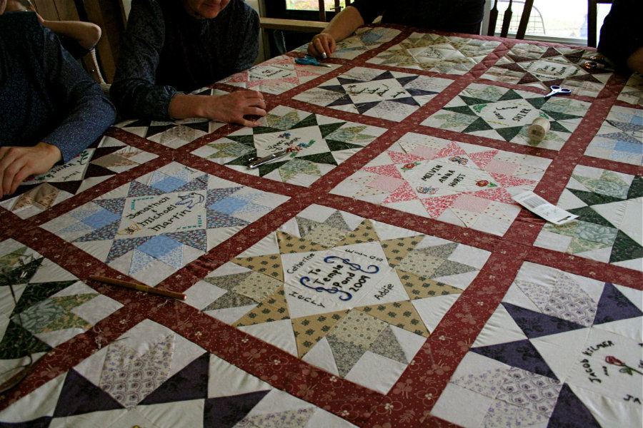 old order mennonite quilting bee