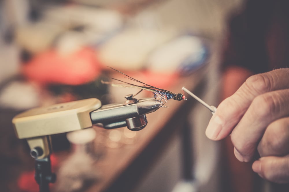 fly tying one handed