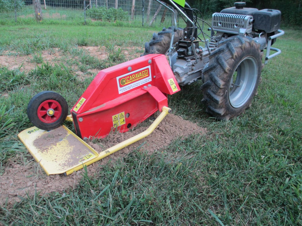 Mini-trencher on Grillo